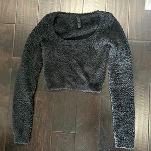 Skims Cropped Cozy Scoopneck Sweater